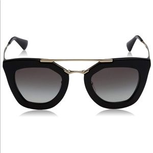 NEW NEVER WORN PRADA SPR 09Q SUNGLASSES